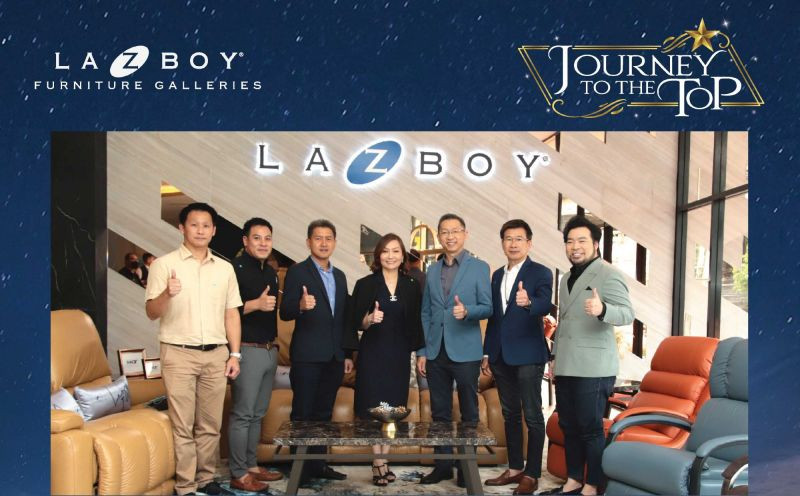 The atmosphere of the La-Z-Boy event, a thank you party for partners, and a celebration of the opening of a new gallery at Pinklao.