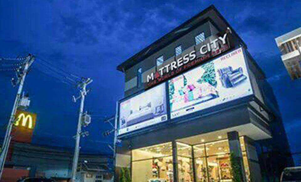 Now Open!! La-Z-Boy @ Mattress City, Pattaya 2014