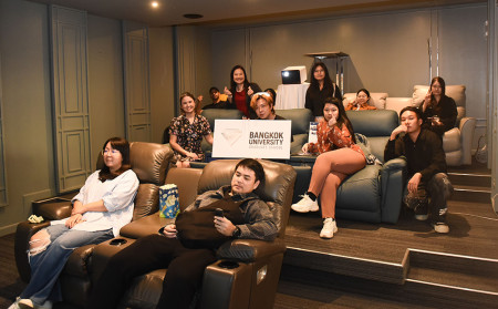 MBA BU Partners with La-Z-Boy Thailand to Enrich Learning Beyond the Classroom