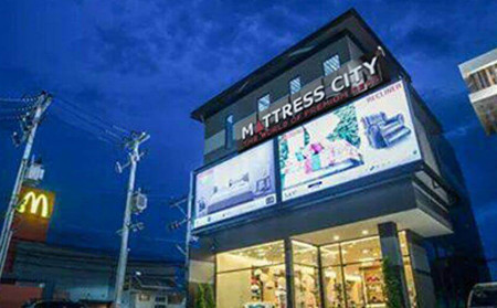 Now Open!! La-Z-Boy @ Mattress City, Pattaya 2014